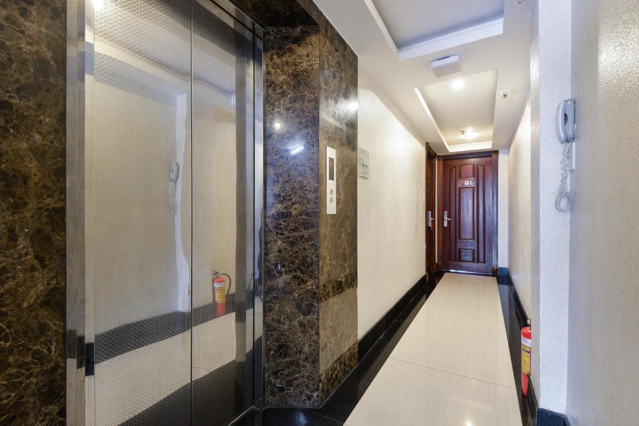 Lucky Star Hotel - Bui Vien Walking Street Ho Chi Minh-staden Exteriör bild
