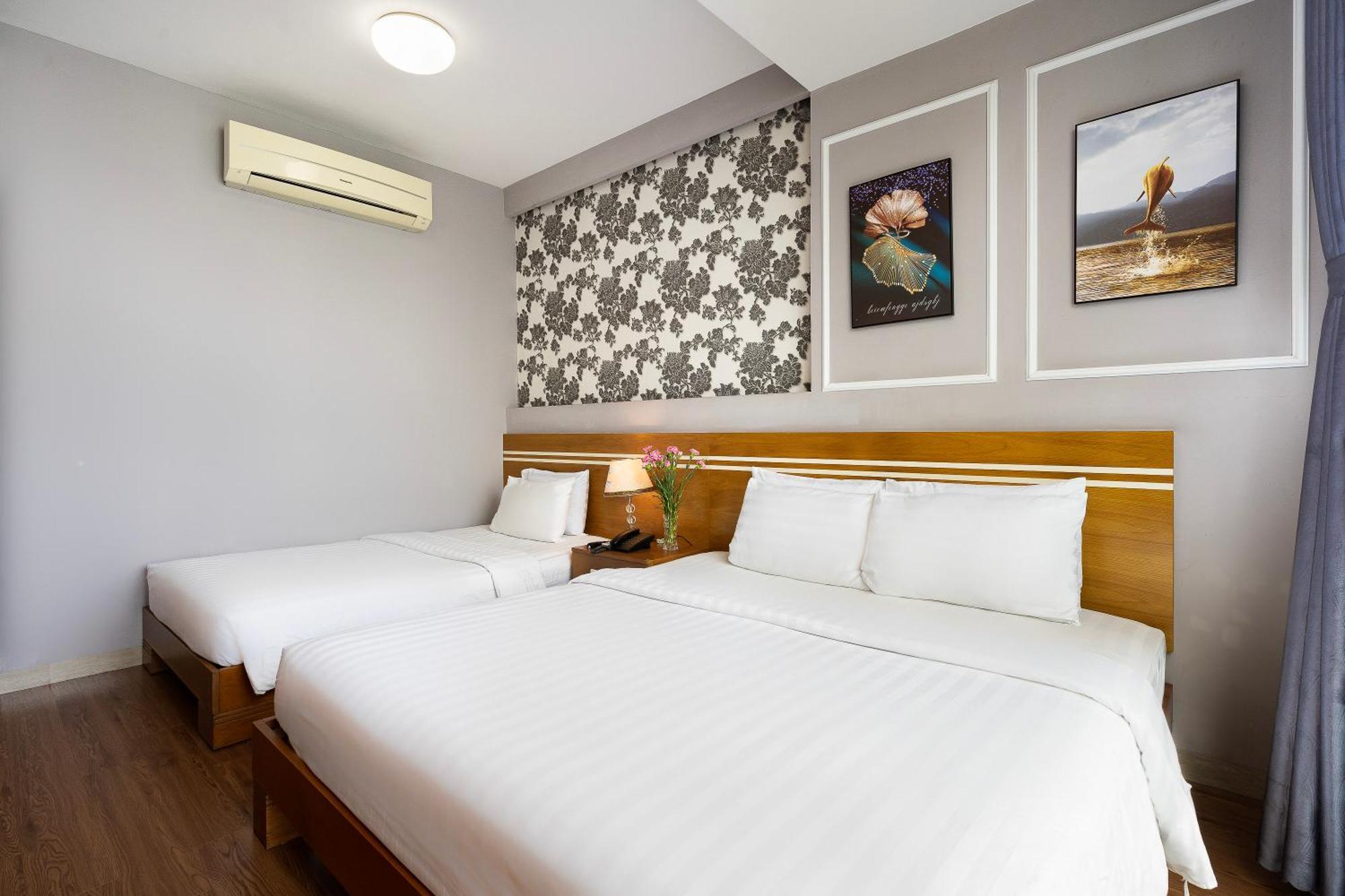 Lucky Star Hotel - Bui Vien Walking Street Ho Chi Minh-staden Exteriör bild