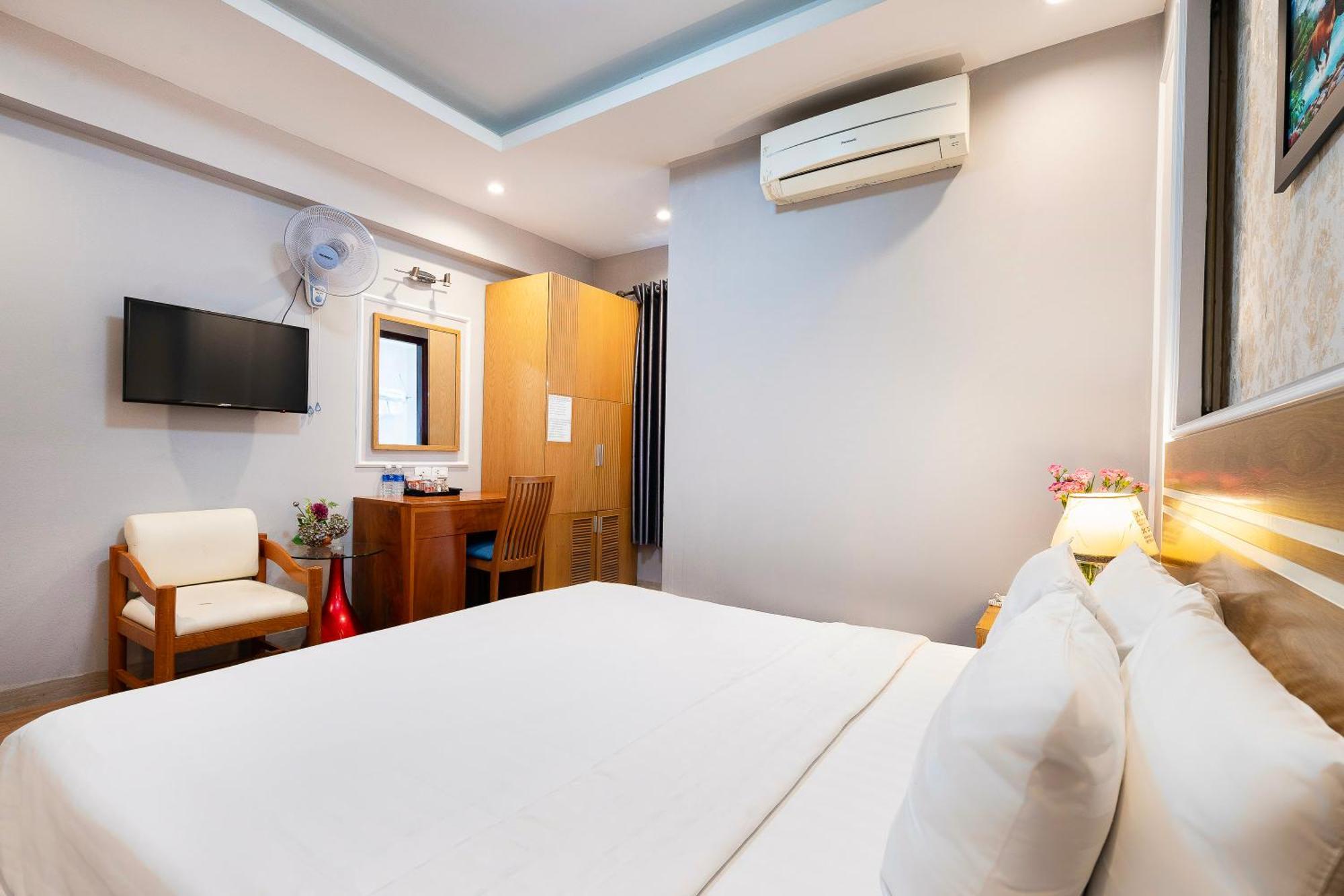 Lucky Star Hotel - Bui Vien Walking Street Ho Chi Minh-staden Exteriör bild
