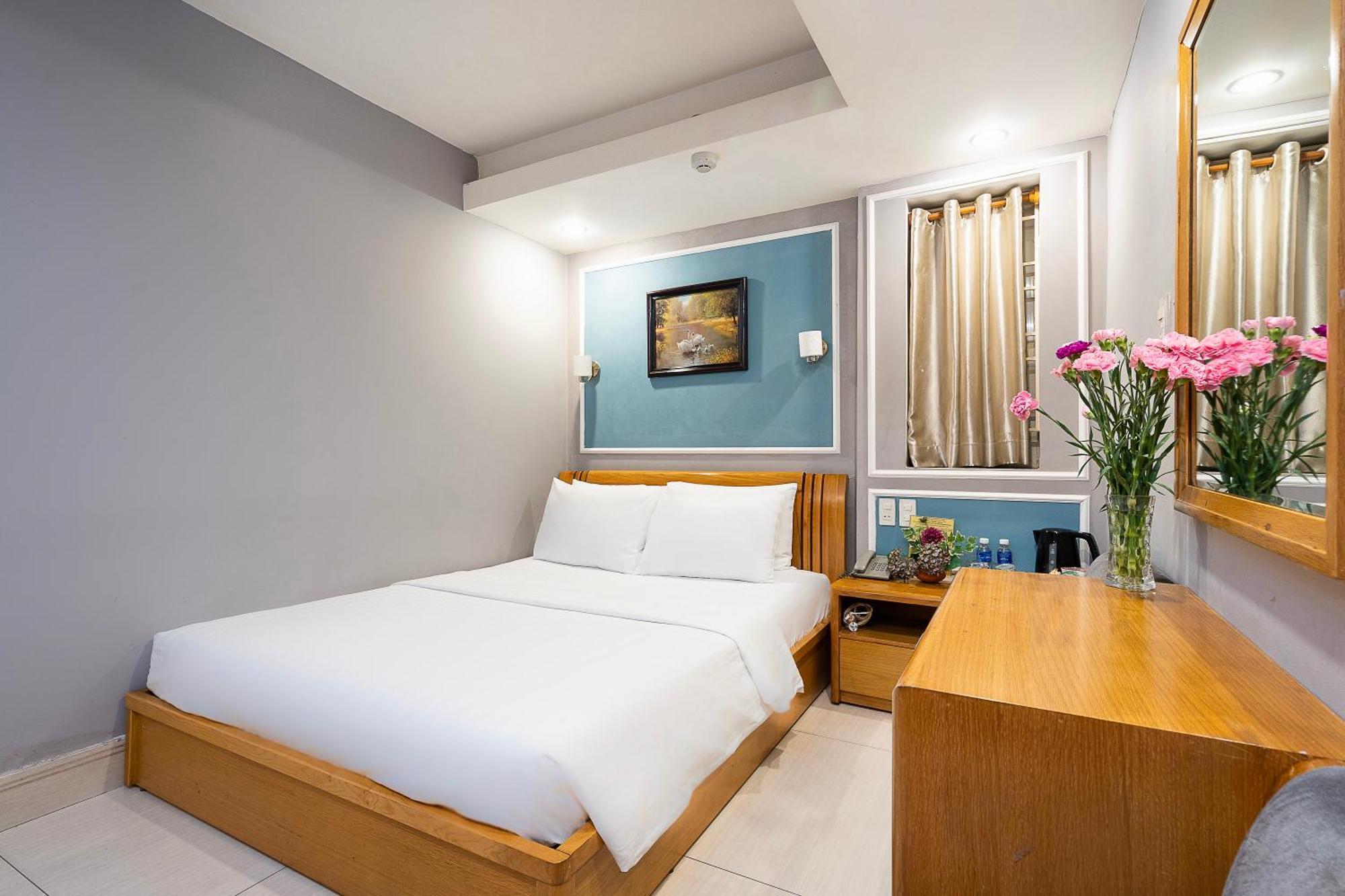 Lucky Star Hotel - Bui Vien Walking Street Ho Chi Minh-staden Exteriör bild